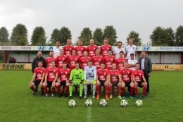 2019_2020 Erste Trikots