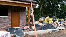 Innenausbau & Pflasterung